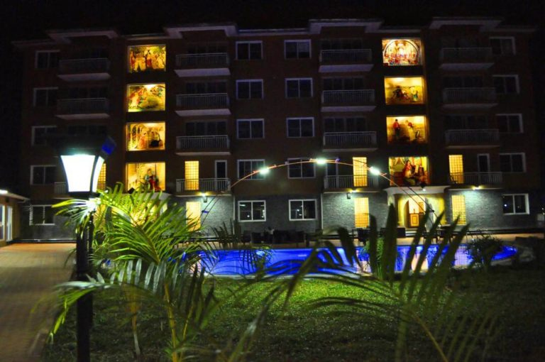 Solar Bank by Nile House